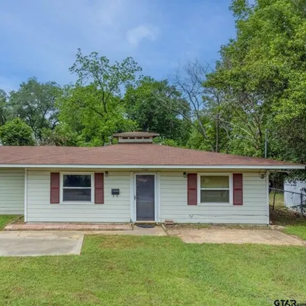 Buy this 2 bed house on East Fifth Street in Tyler, TX 75701