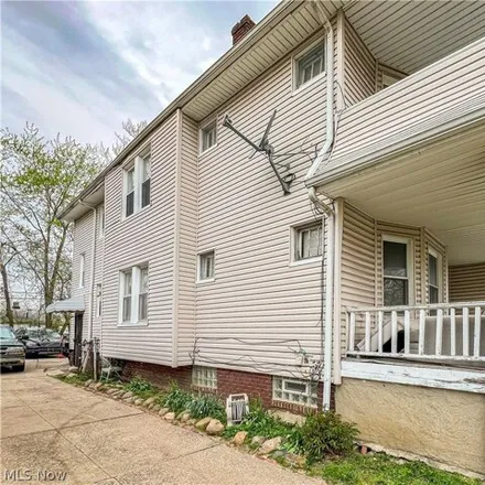 Image 2 - 3868 East 143rd Street, Cleveland, OH 44128, USA - House for sale