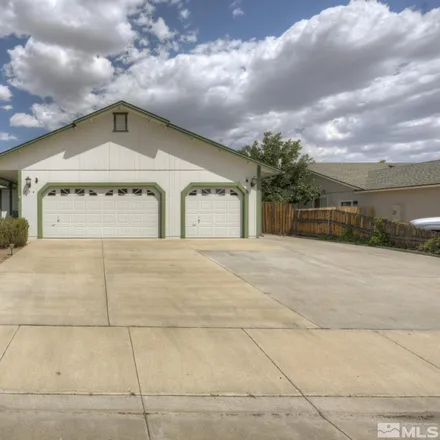 Buy this 3 bed house on 991 Rook Way in Washoe County, NV 89441