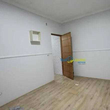 Rent this 2 bed house on Avenida Valentim Magalhães in Vila Guaraciaba, Santo André - SP
