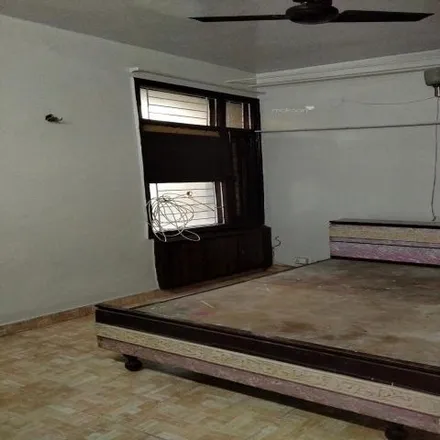 Image 1 - Kali Mandir, Deen Dayal Upadhyay Road, Rouse Avenue, - 110002, Delhi, India - Apartment for sale