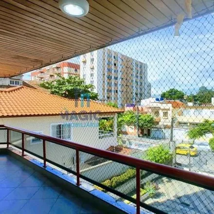 Buy this 3 bed apartment on Praça Agripino Griecco in Rua Dias da Cruz, Méier