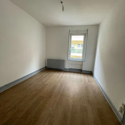 Rent this 1 bed apartment on Rue Julien-François Jeannel in 57000 Metz, France