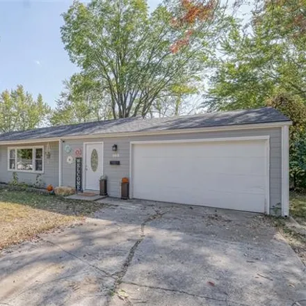 Image 3 - 101 9th Street, Lee's Summit, MO 64063, USA - House for sale