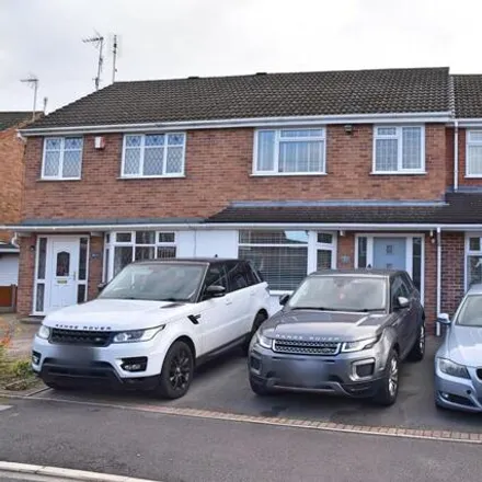 Rent this 5 bed duplex on Chessington Crescent in Stoke-on-Trent, ST4 8DP