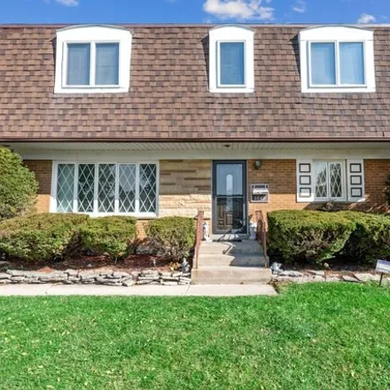 Buy this 6 bed house on 1683 Heidorn Avenue in Westchester, IL 60154