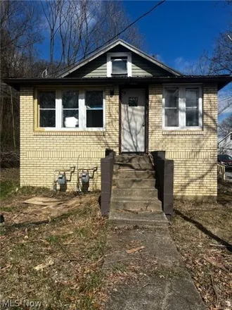 Buy this 4 bed house on 768 Vernon Odom Boulevard in Akron, OH 44307