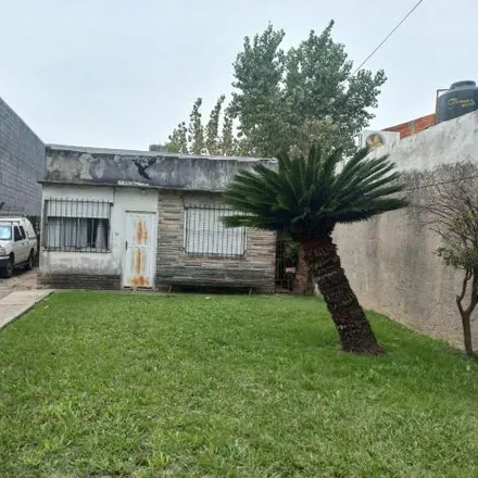 Buy this 2 bed house on General Martín Rodríguez in Villa Reichembach, 1713 Ituzaingó