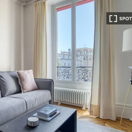 Rent this 1 bed apartment on 9 Rue Pierre Demours in 75017 Paris, France