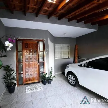 Buy this 2 bed house on Rua Alceu Segantin in Antares, Londrina - PR