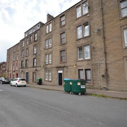 Rent this 1 bed apartment on Clepington Street in Dundee, DD3 7PU