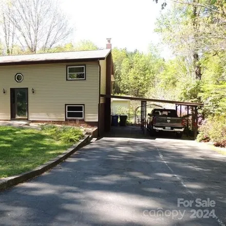 Buy this 3 bed house on 137 Appalachian Way in Asheville, NC 28806