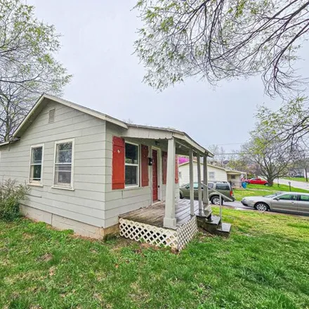 Image 3 - 2281 West Brower Street, Springfield, MO 65802, USA - House for sale