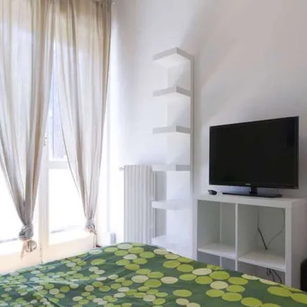 Image 2 - Via Emilio Morosini, 20135 Milan MI, Italy - Apartment for rent