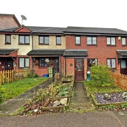 Rent this 2 bed townhouse on Catchpole Close in Wolverton, MK12 6LR