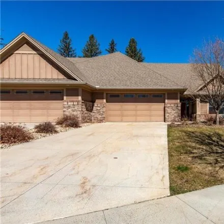 Buy this 3 bed house on 645 Fox Chase Road Southwest in Rochester, MN 55902