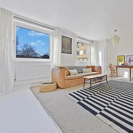 Buy this 1 bed apartment on 51 Old Ford Road in London, E2 9PJ