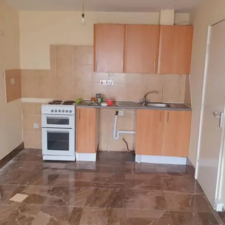 Rent this 1 bed apartment on Fosse Lane in Leicester, LE3 9AJ