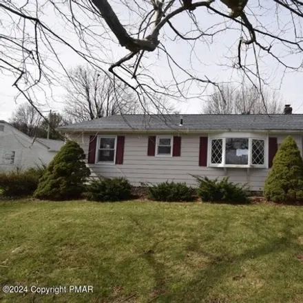 Buy this 3 bed house on 598 East Chestnut Street in Nazareth, PA 18064