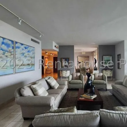 Rent this 4 bed apartment on Residenciales Golf Heights in Calle 81 Este, 0801