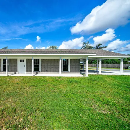 Buy this 3 bed house on 500 Alabama Avenue in Lynn Haven, FL 32444