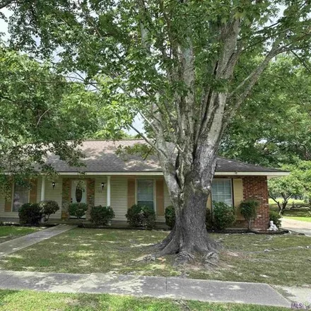 Image 1 - Fenwood Hills Golf Course, Willow Creek Drive, Zachary, LA 70791, USA - House for sale