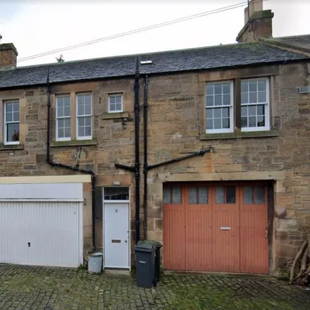 Rent this 2 bed townhouse on 5 Belgrave Crescent Lane in City of Edinburgh, EH4 3AG