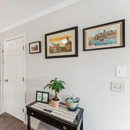 Image 2 - 3299 Arborview Court, Monfort Heights, Green Township, OH 45239, USA - Condo for sale