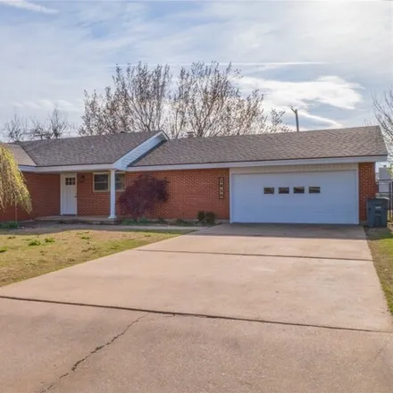 Buy this 3 bed house on 1616 Northwest 32nd Street in Lawton, OK 73505