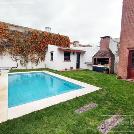 Buy this 3 bed house on Comandante General Bombero Salvador Ingrassia in Nuevo Quilmes, 1875 Don Bosco