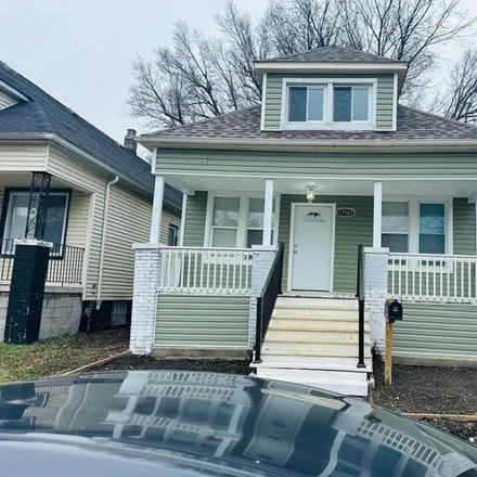 Buy this 5 bed house on 17195 Hasse Street in Detroit, MI 48212