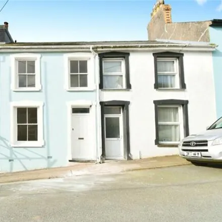 Buy this 3 bed townhouse on Goodwick CP School in Hill Street, Goodwick
