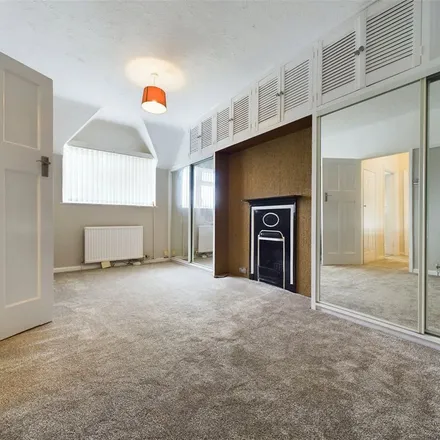 Image 2 - 14 Shelley Avenue, Cheltenham, GL51 7DW, United Kingdom - Apartment for rent