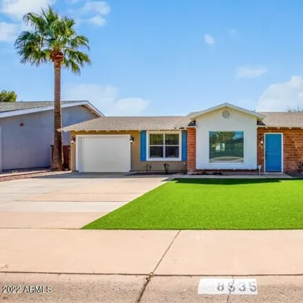 Rent this 3 bed house on 8535 East Earll Drive in Scottsdale, AZ 85251