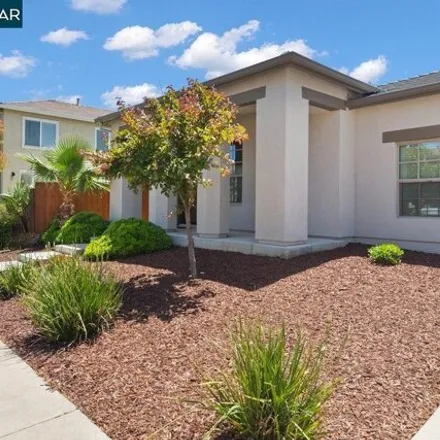 Image 3 - 1256 Fawn Lily Drive, Patterson, CA 95363, USA - House for sale