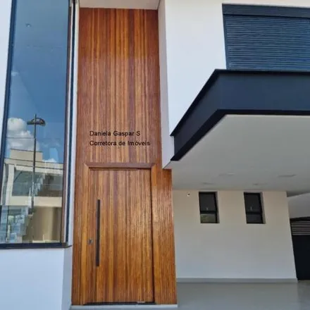 Buy this 3 bed house on Rua Aristides Mariotti in Alvorada, Jundiaí - SP