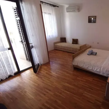 Image 5 - 51260, Croatia - Apartment for rent