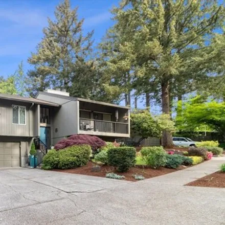 Buy this 4 bed house on 21285 Southwest Killarney Lane in Tualatin, OR 97062