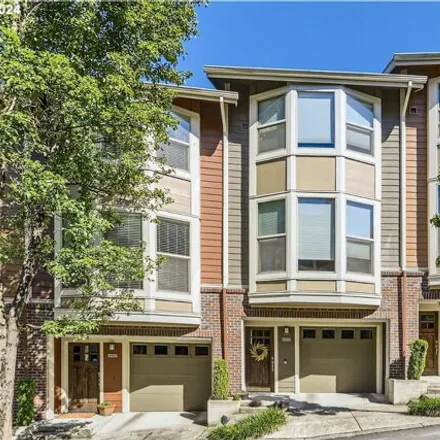 Image 2 - 4256 S Corbett Ave, Portland, Oregon, 97239 - Townhouse for sale