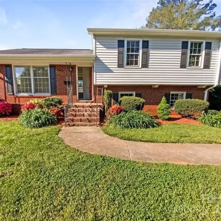 Buy this 4 bed house on 1942 Townsend Avenue in Charlotte, NC 28205