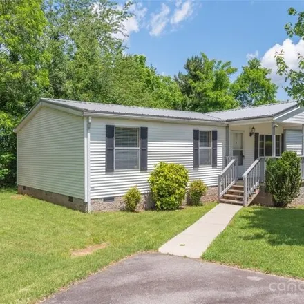 Buy this studio apartment on 299 Nicholas Drive in Asheville, NC 28806