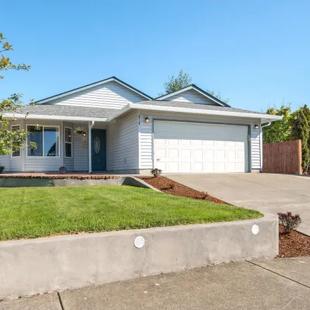 Buy this 3 bed house on 606 Southeast 11th Way in Battle Ground, WA 98604