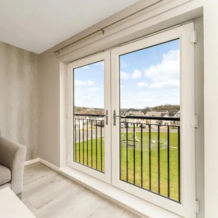 Image 5 - Stewart Crescent, Dunfermline, KY11 8NP, United Kingdom - Apartment for sale