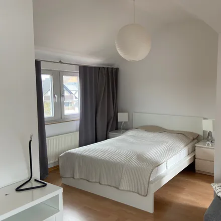Rent this 2 bed apartment on Poststraße 3 in 31319 Sehnde, Germany