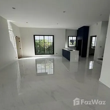 Rent this 4 bed apartment on unnamed road in Bang Khen District, Bangkok 10220