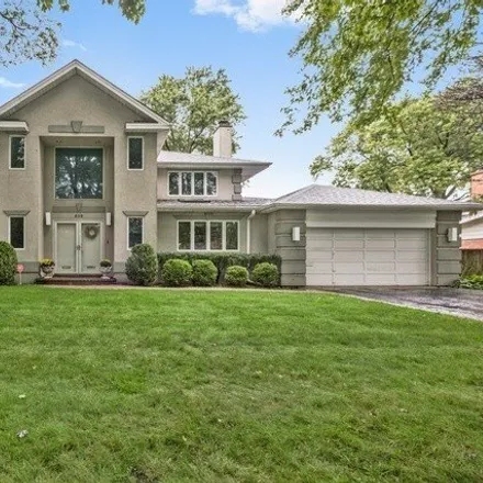 Buy this 5 bed house on 527 Meadow Drive West in Wilmette, New Trier Township