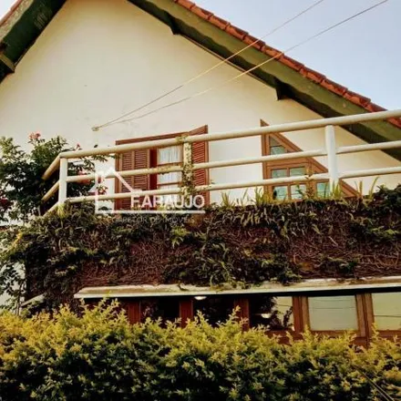 Buy this 9 bed house on Estrada do Jaiminho in Jardim Master, Araçoiaba da Serra - SP
