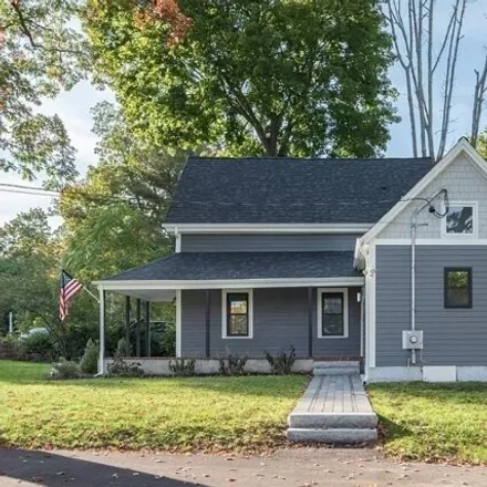 Image 4 - 242 E High St, Avon, Massachusetts, 02322 - House for sale