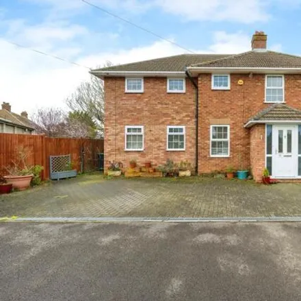 Buy this 4 bed house on Bliss Avenue in Cranfield, MK43 0EY