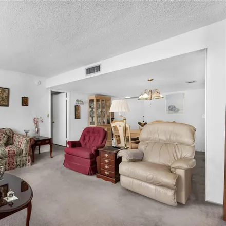 Image 5 - Maison Grande Condominium, 6039 Collins Avenue, Miami Beach, FL 33140, USA - Condo for sale